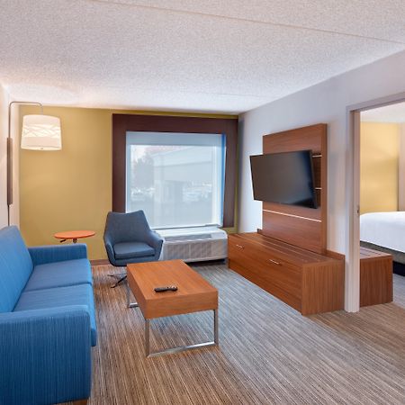 Holiday Inn Express & Suites West Long Branch - Eatontown By Ihg Exteriér fotografie
