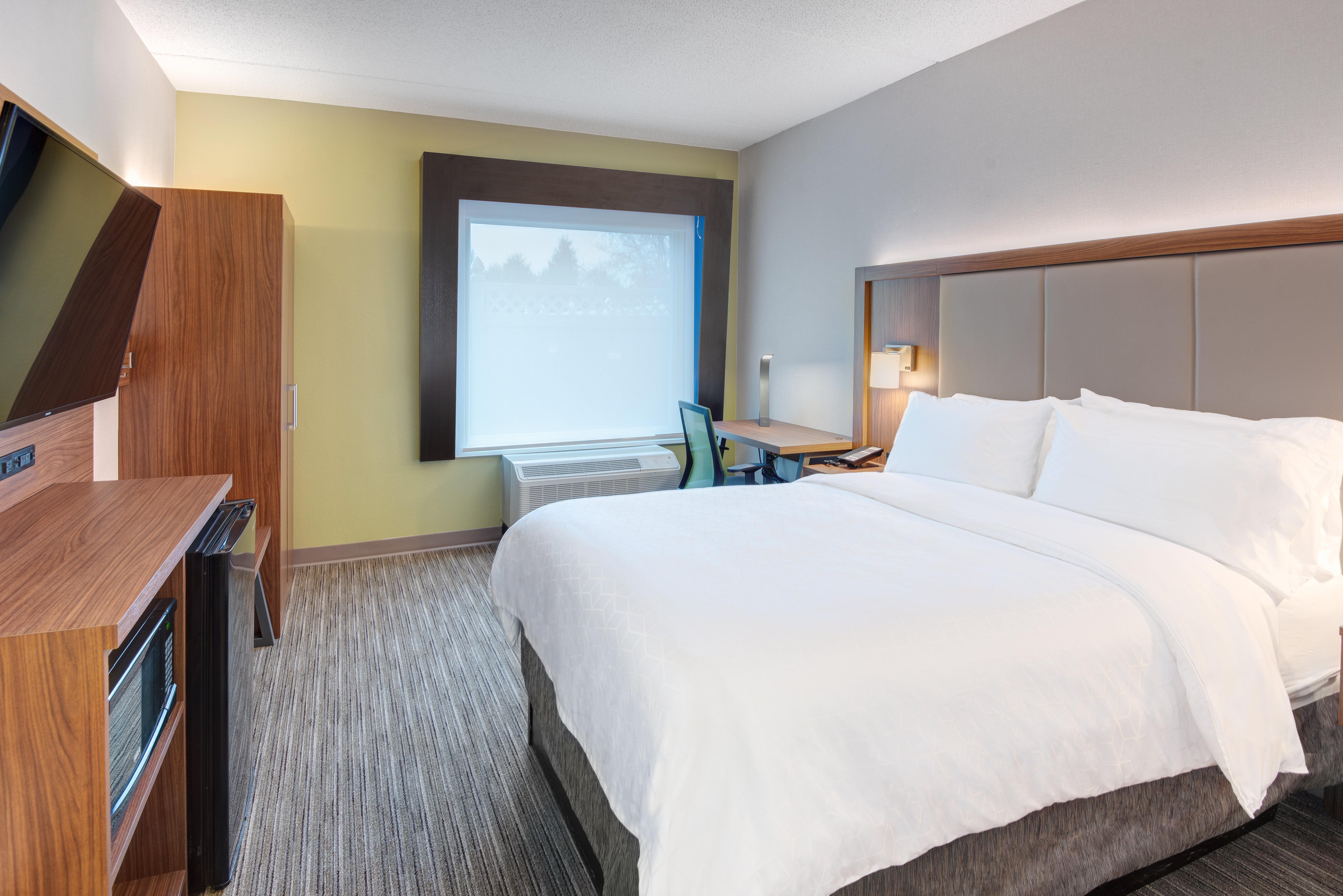 Holiday Inn Express & Suites West Long Branch - Eatontown By Ihg Exteriér fotografie