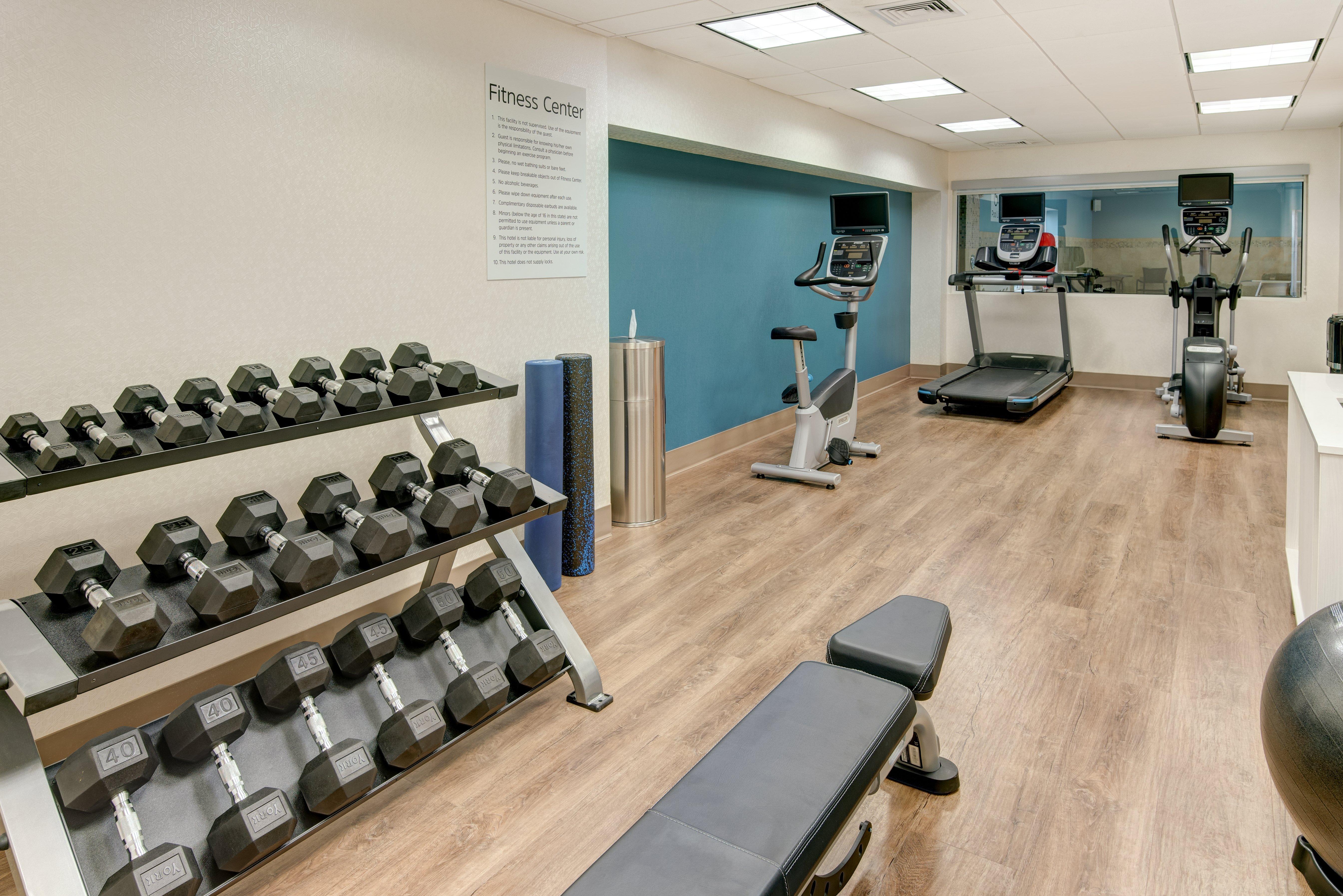 Holiday Inn Express & Suites West Long Branch - Eatontown By Ihg Exteriér fotografie