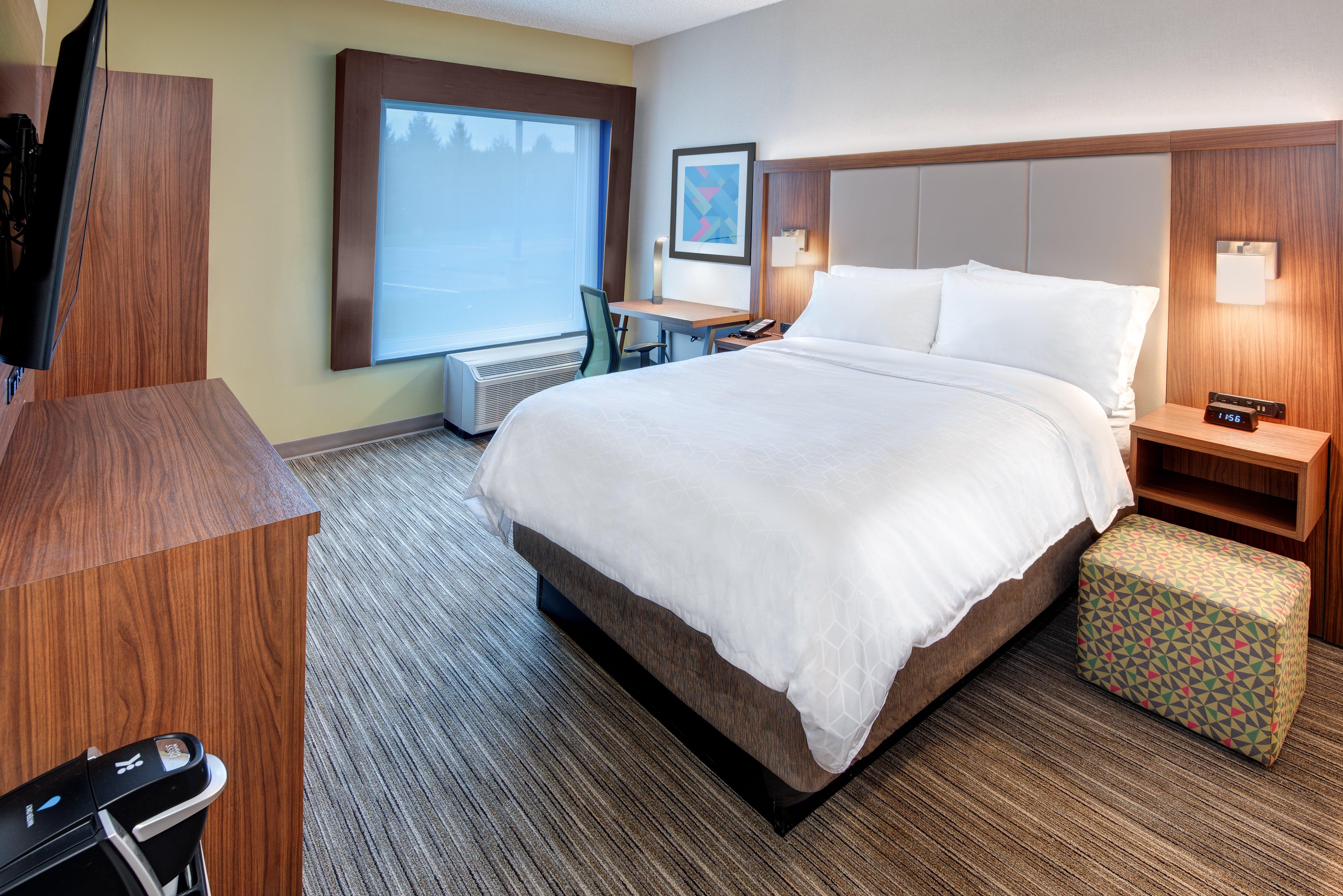 Holiday Inn Express & Suites West Long Branch - Eatontown By Ihg Exteriér fotografie