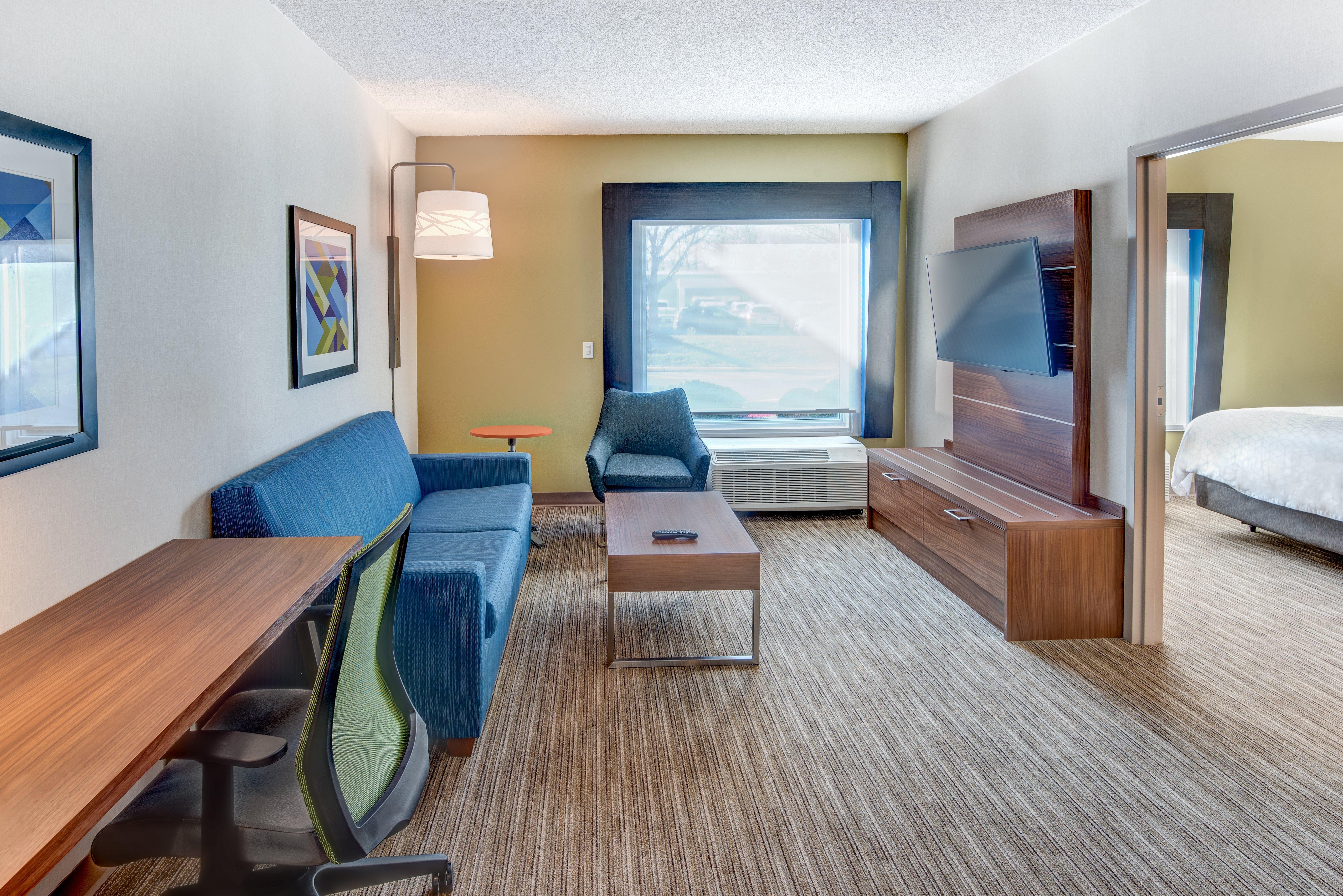 Holiday Inn Express & Suites West Long Branch - Eatontown By Ihg Exteriér fotografie